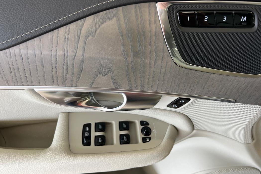 Volvo XC90 2020