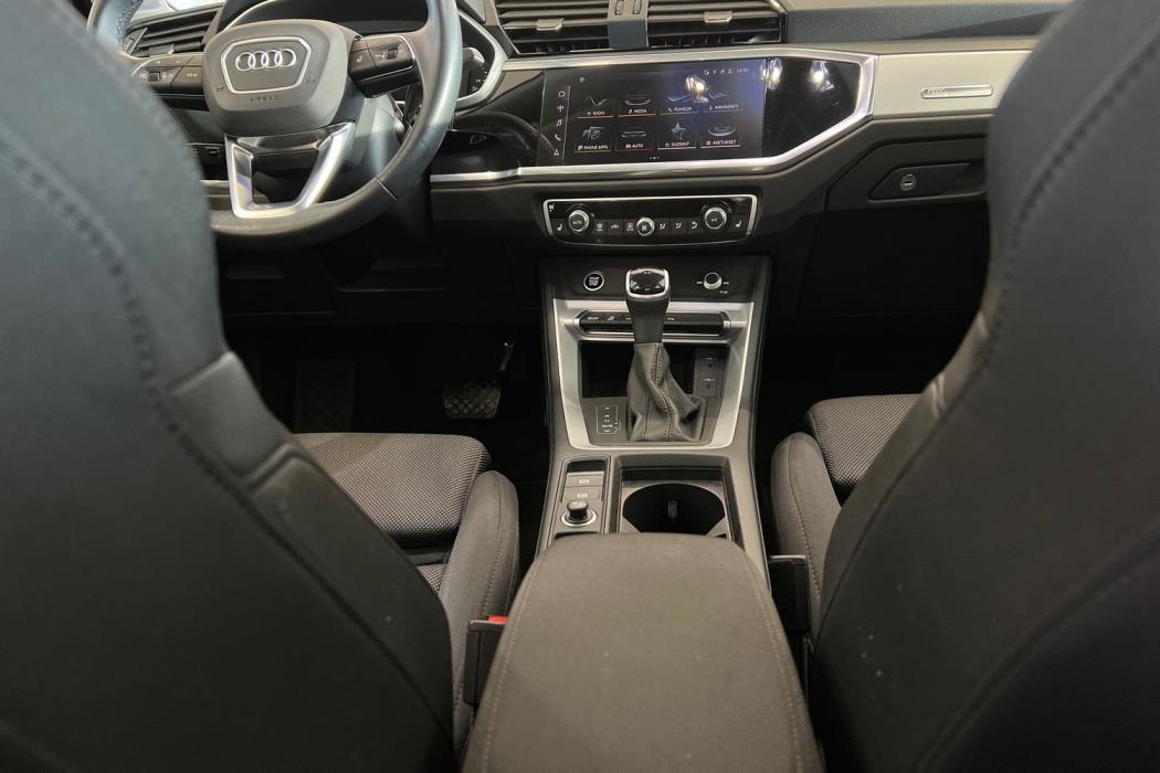 Audi Q3 2023