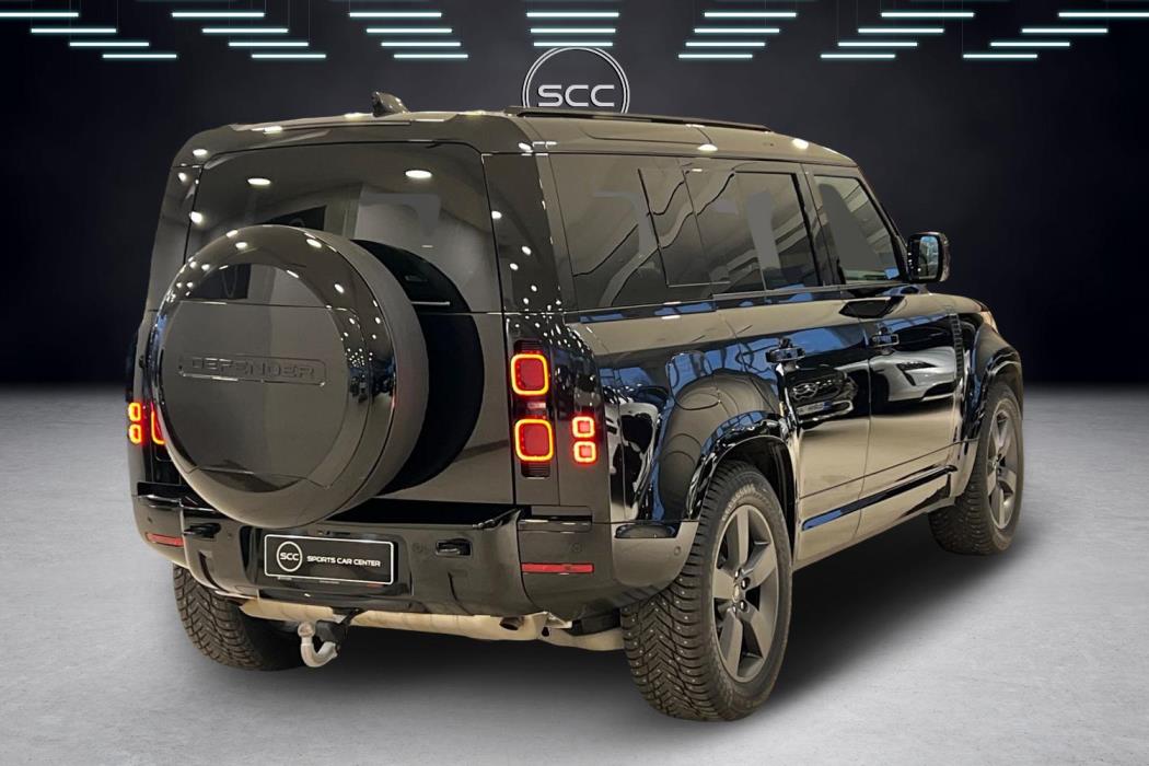 Land Rover Defender 2025