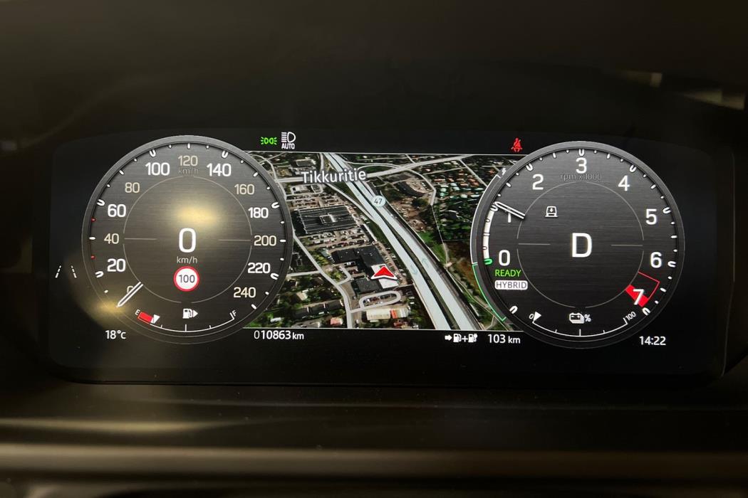 Land Rover Defender 2025