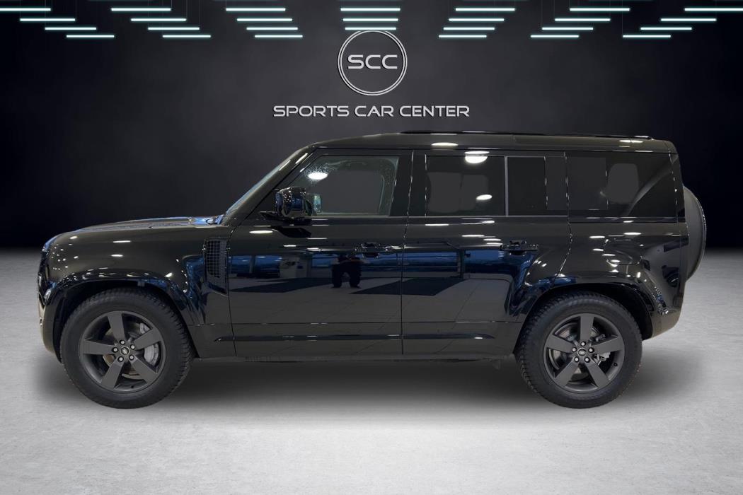 Land Rover Defender 2025