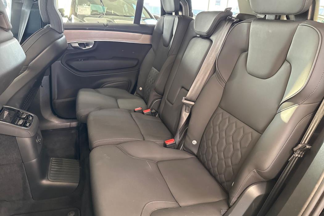 Volvo XC90 2025