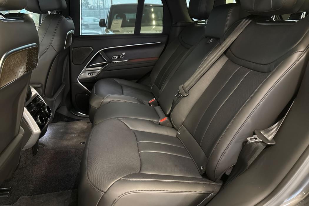 Land Rover Range Rover 2025