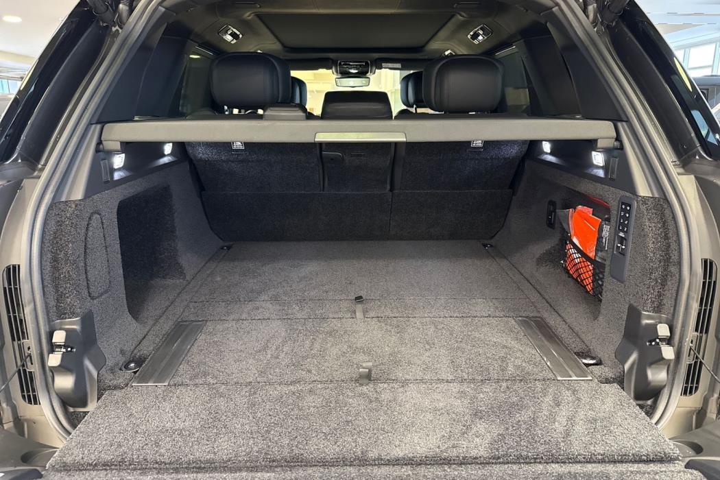 Land Rover Range Rover 2025