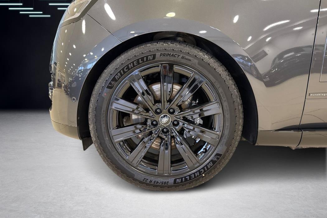 Land Rover Range Rover 2025