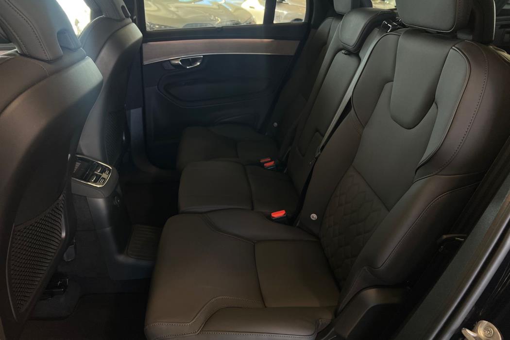 Volvo XC90 2025