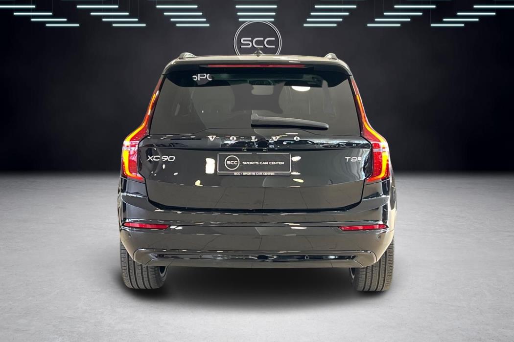 Volvo XC90 2025