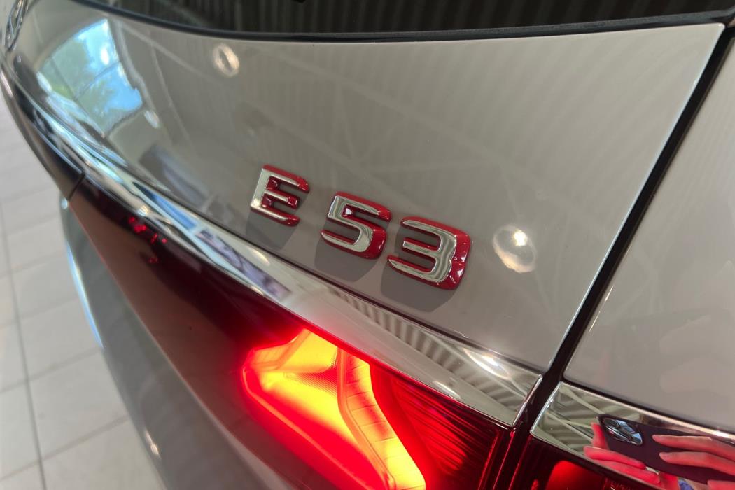 Mercedes-Benz E 53 AMG 2025