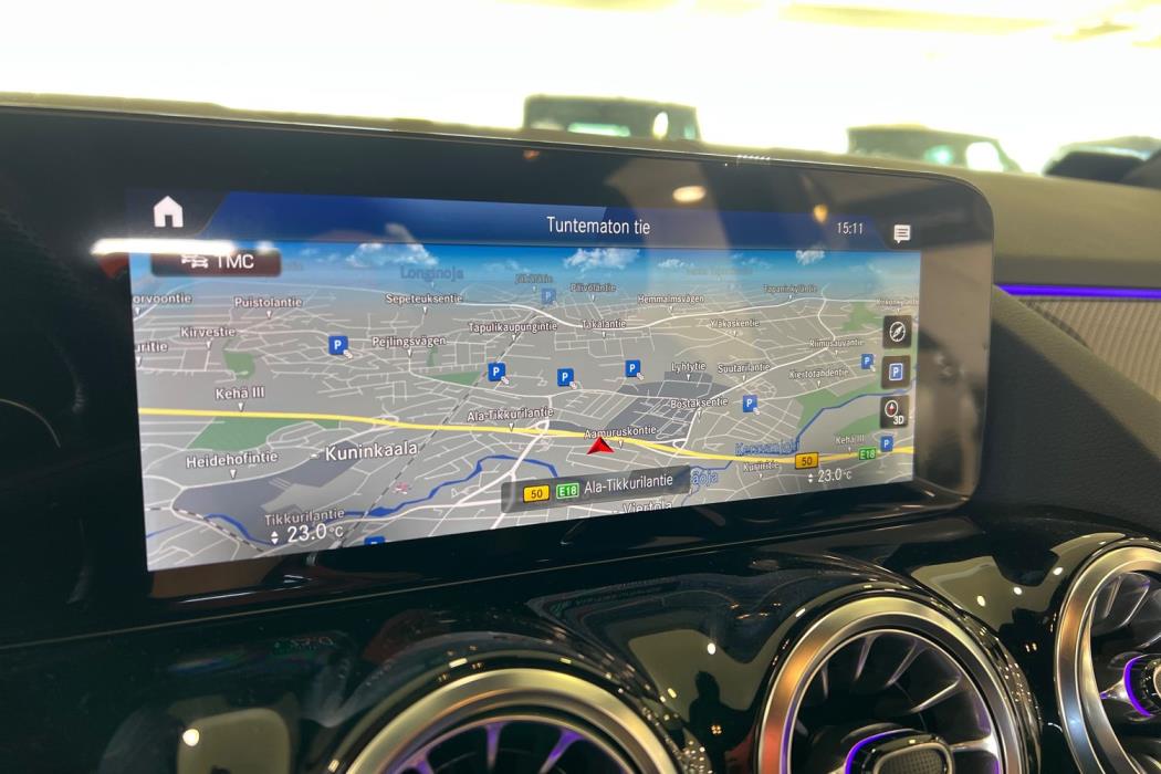 Mercedes-Benz GLA 2023