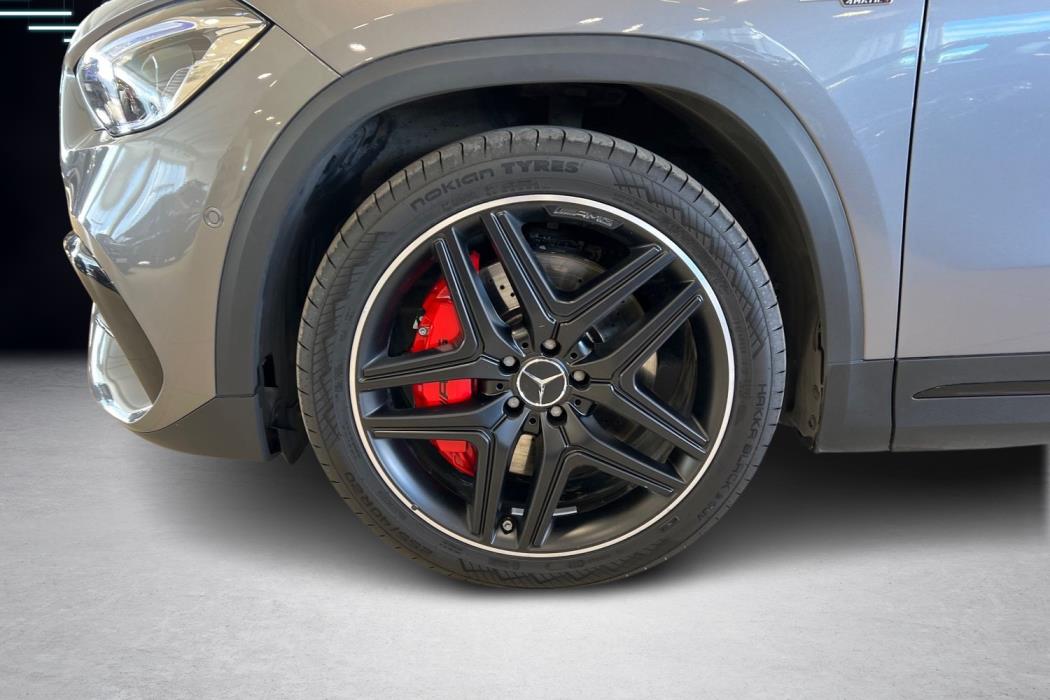Mercedes-Benz GLA 2023