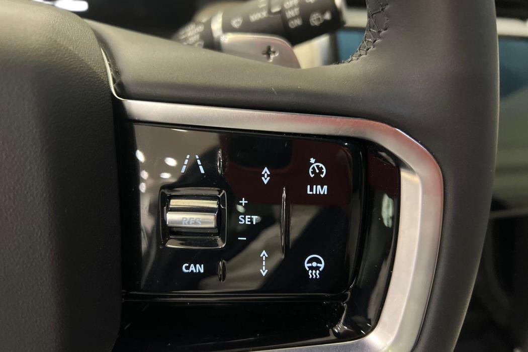 Land Rover Discovery Sport 2024