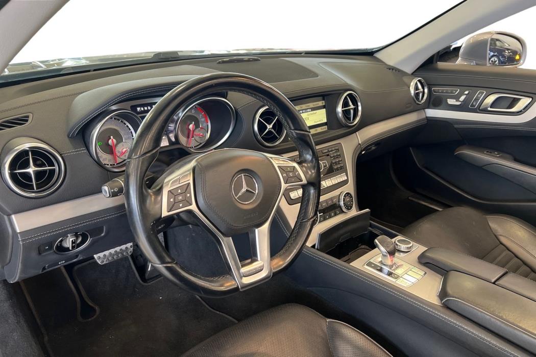 Mercedes-Benz SL 2012