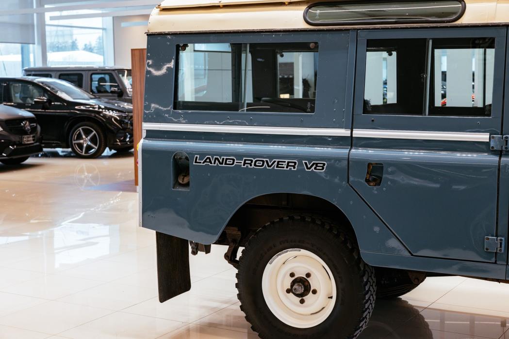 Land Rover 109 1982