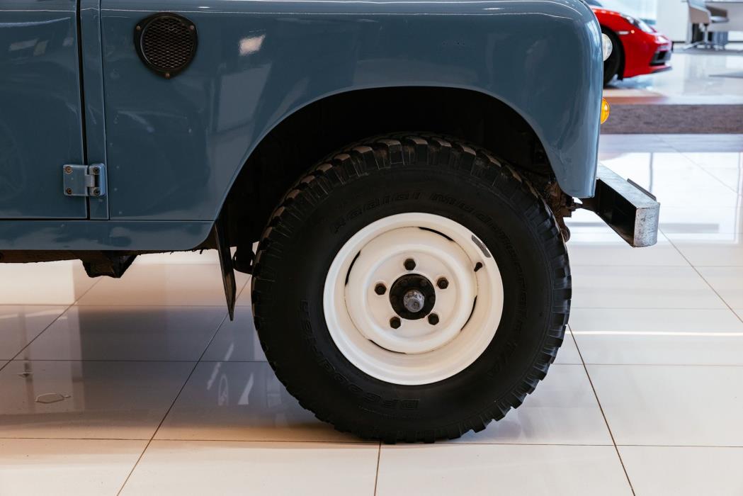 Land Rover 109 1982