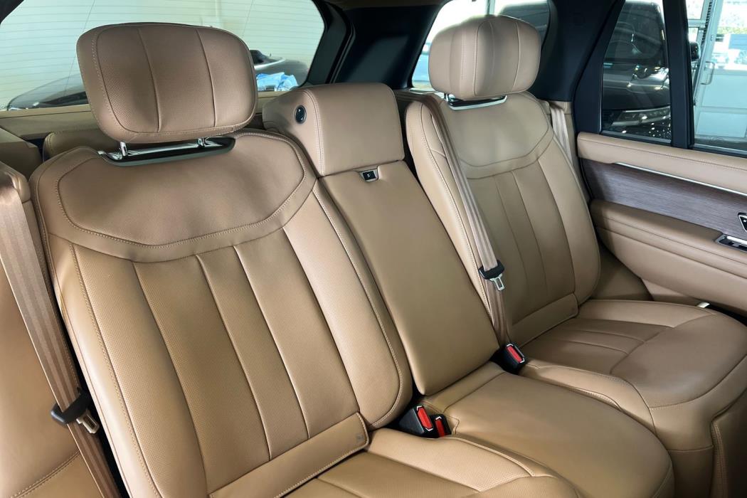 Land Rover Range Rover 2025