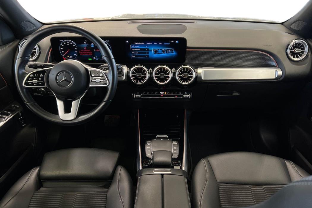 Mercedes-Benz EQB 2023