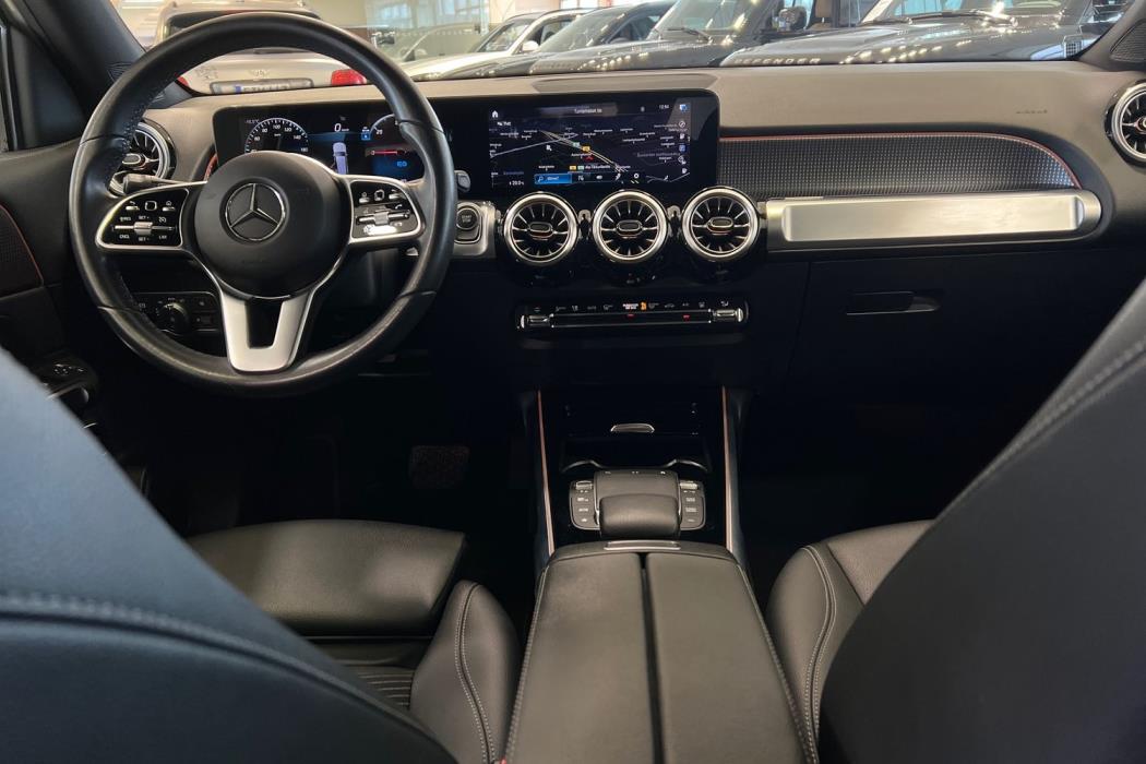 Mercedes-Benz EQB 2023