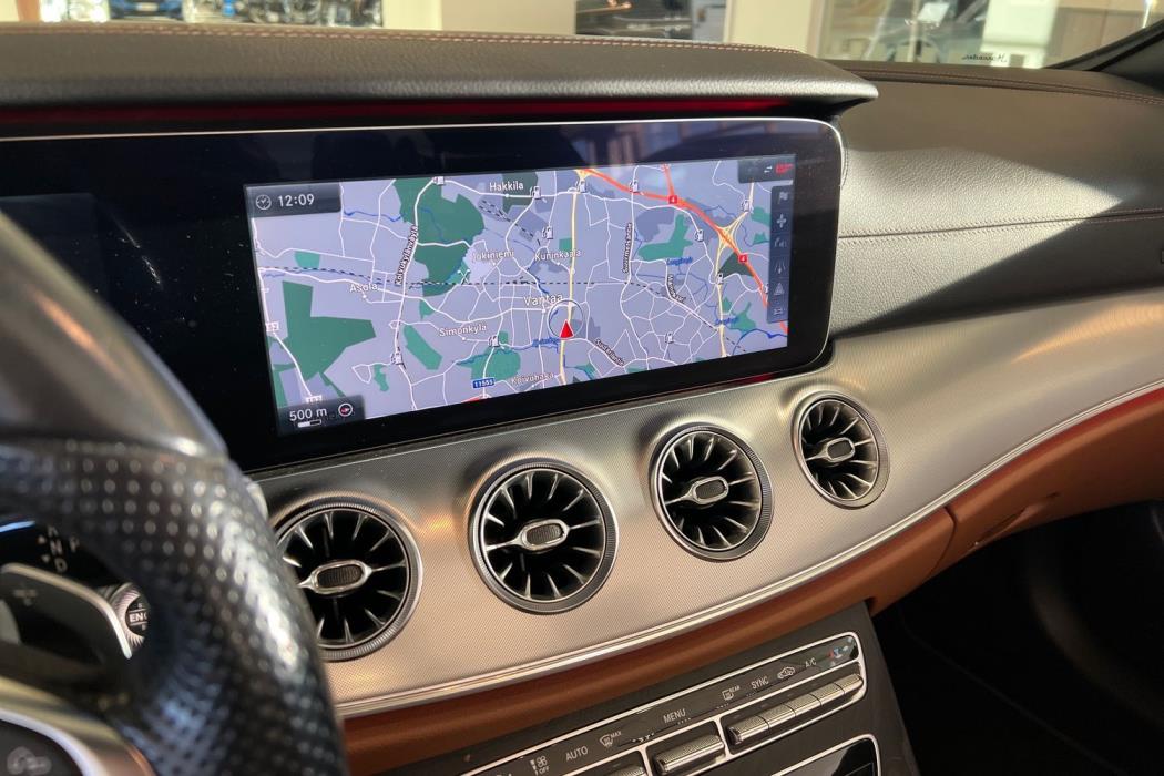 Mercedes-Benz E 2017