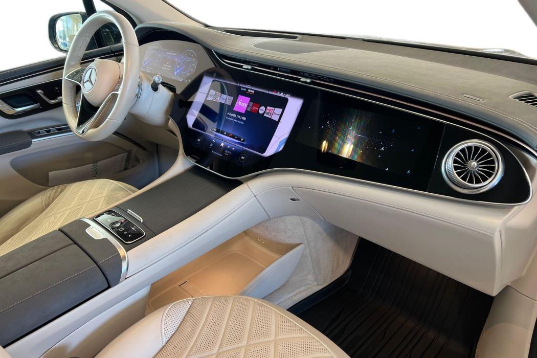 Mercedes-Benz EQS SUV 2023