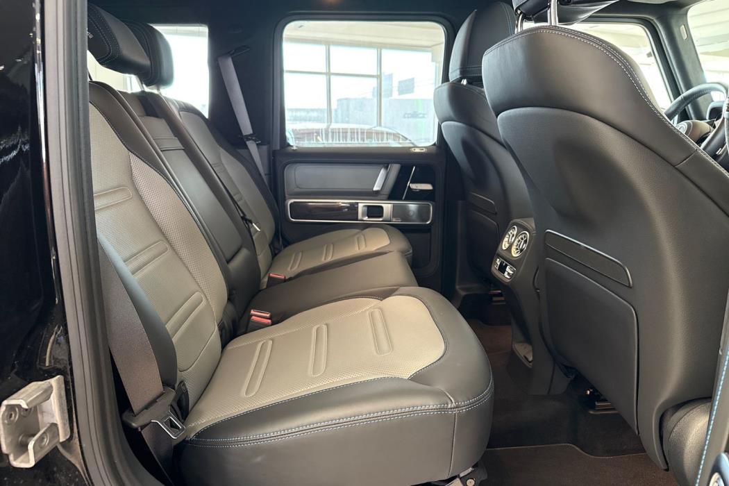Mercedes-Benz G 2025