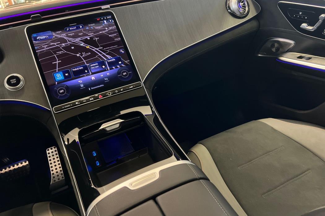 Mercedes-Benz EQE SUV 2024
