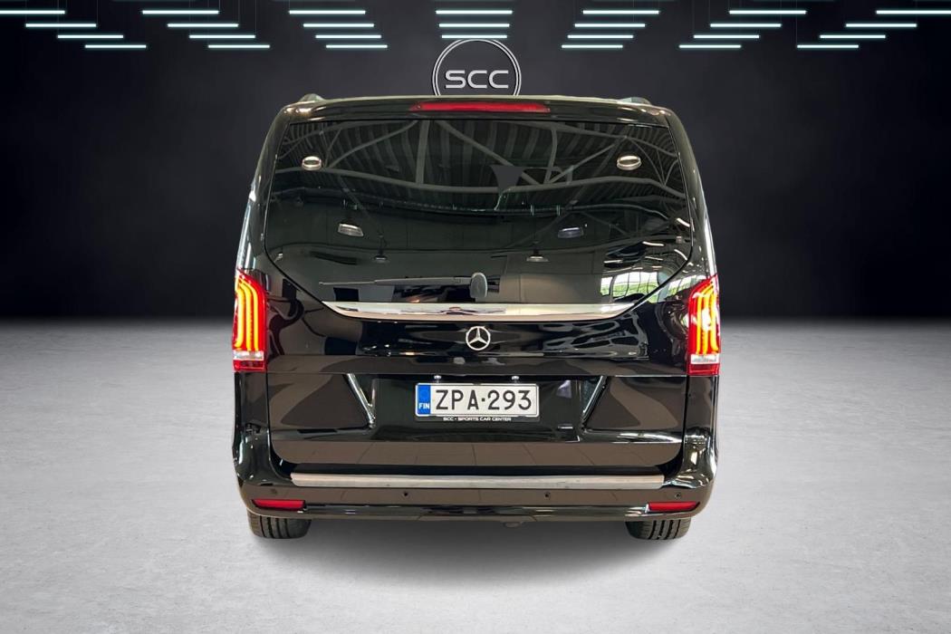 Mercedes-Benz V 300 2023