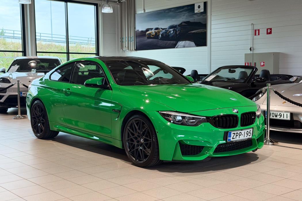 BMW M4 2019