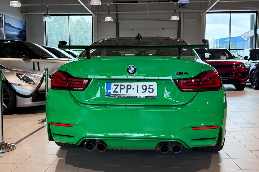 BMW M4 2019