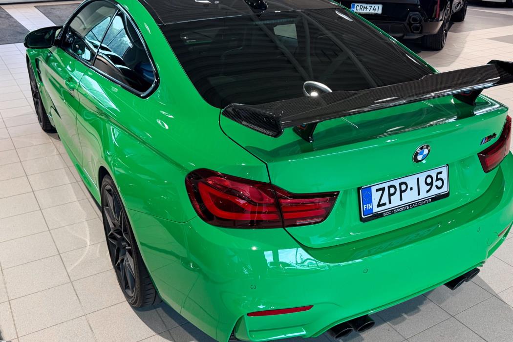 BMW M4 2019