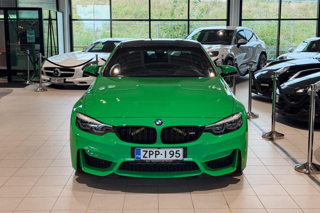 BMW M4 2019