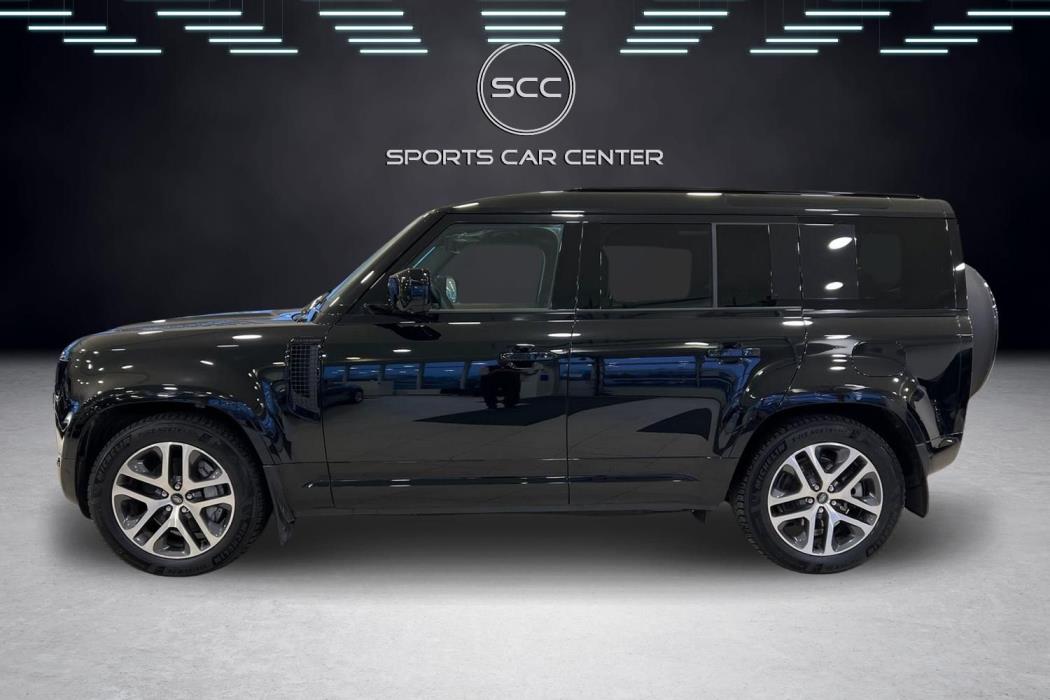 Land Rover Defender 2025