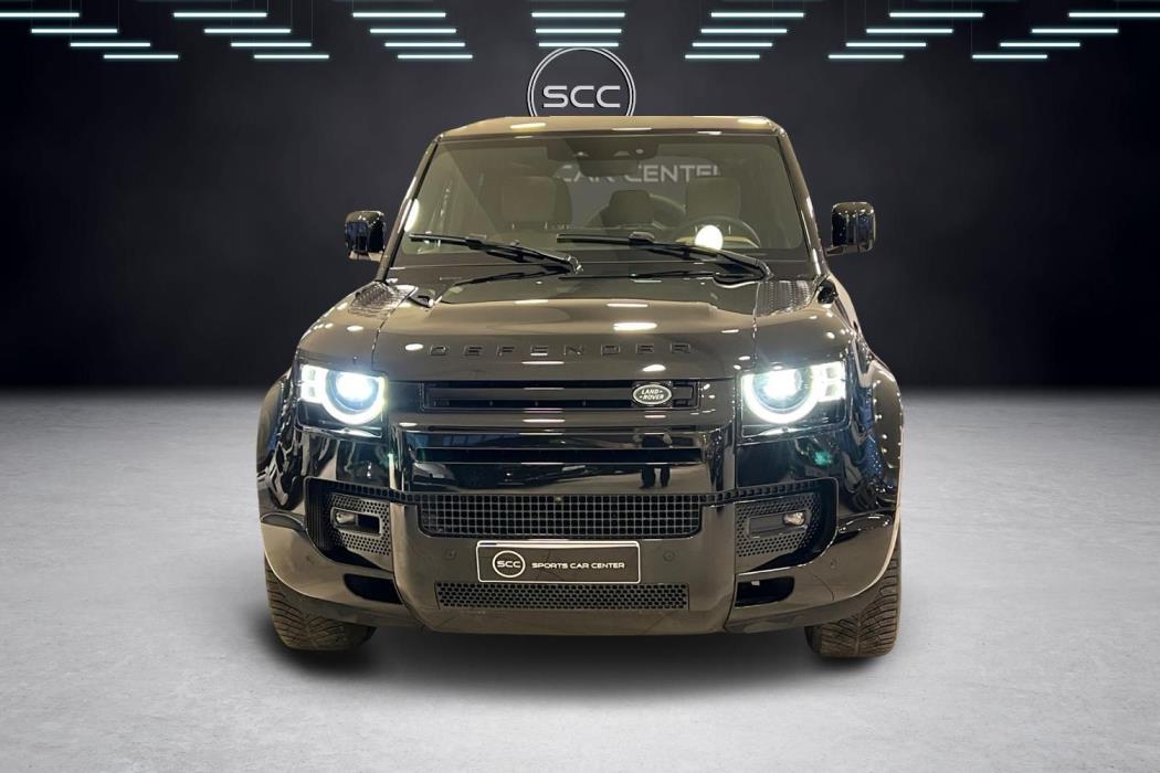 Land Rover Defender 2025