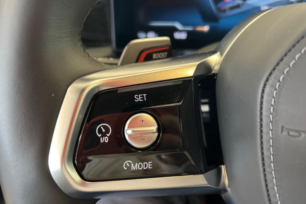 BMW i7 2024
