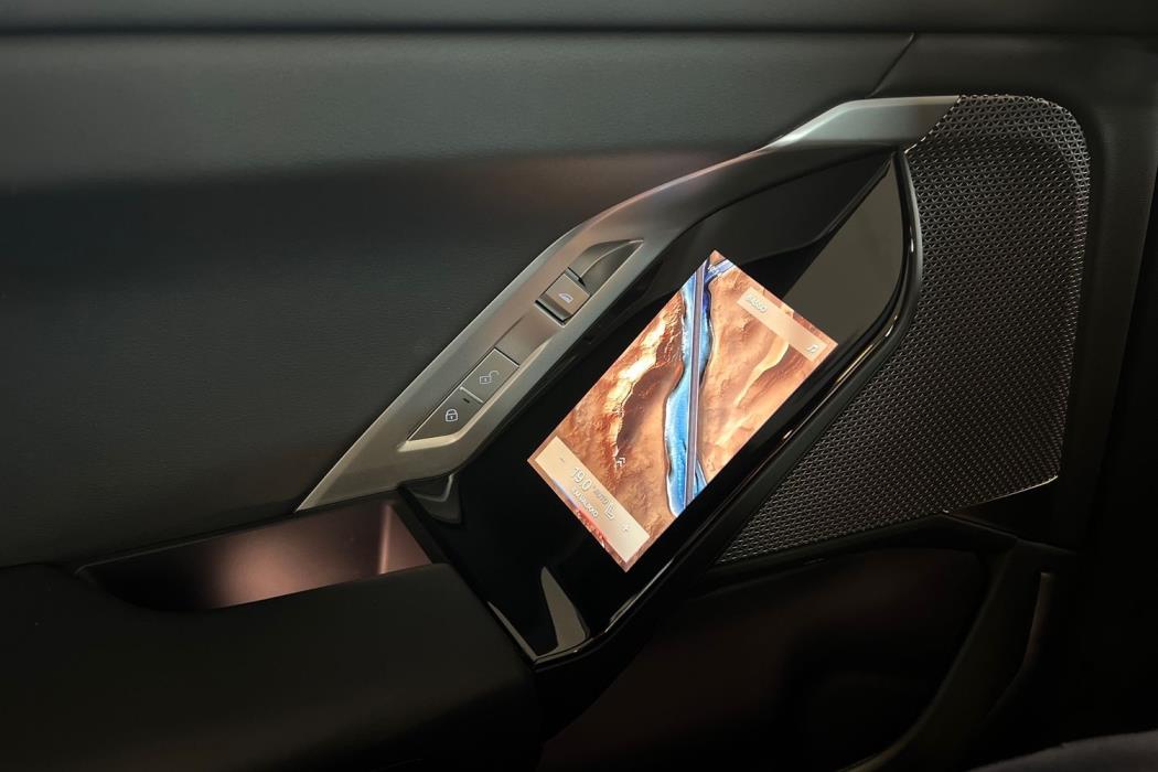 BMW i7 2024