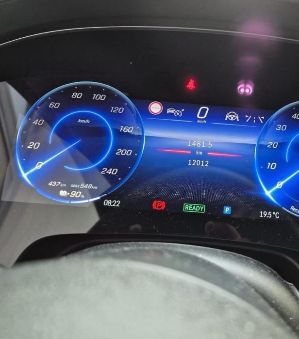 Mercedes-Benz EQS SUV 2023