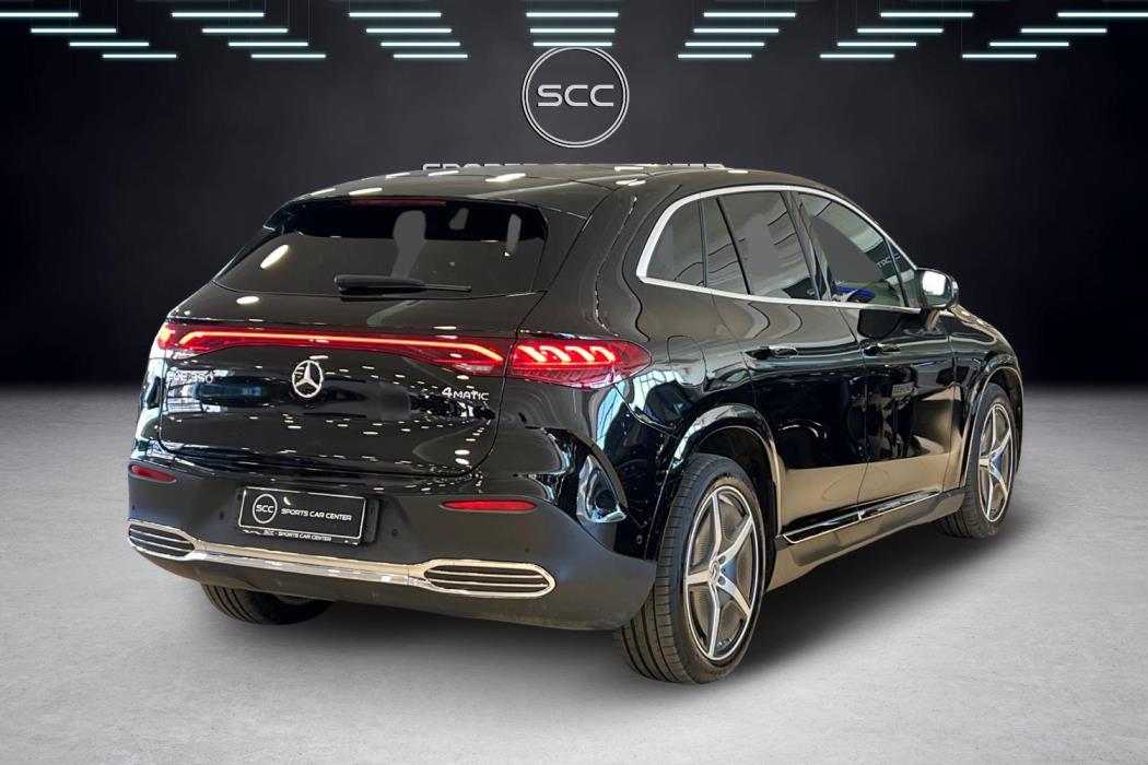 Mercedes-Benz EQE SUV 2025