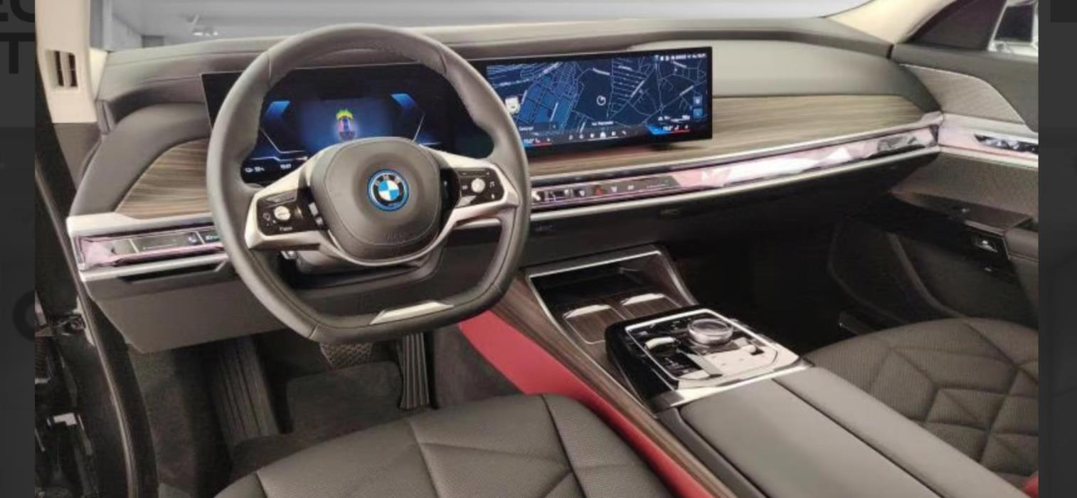 BMW i7 2025