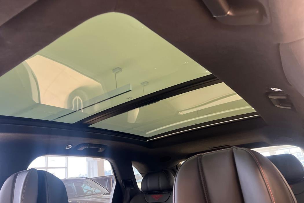 Bentley Bentayga 2021