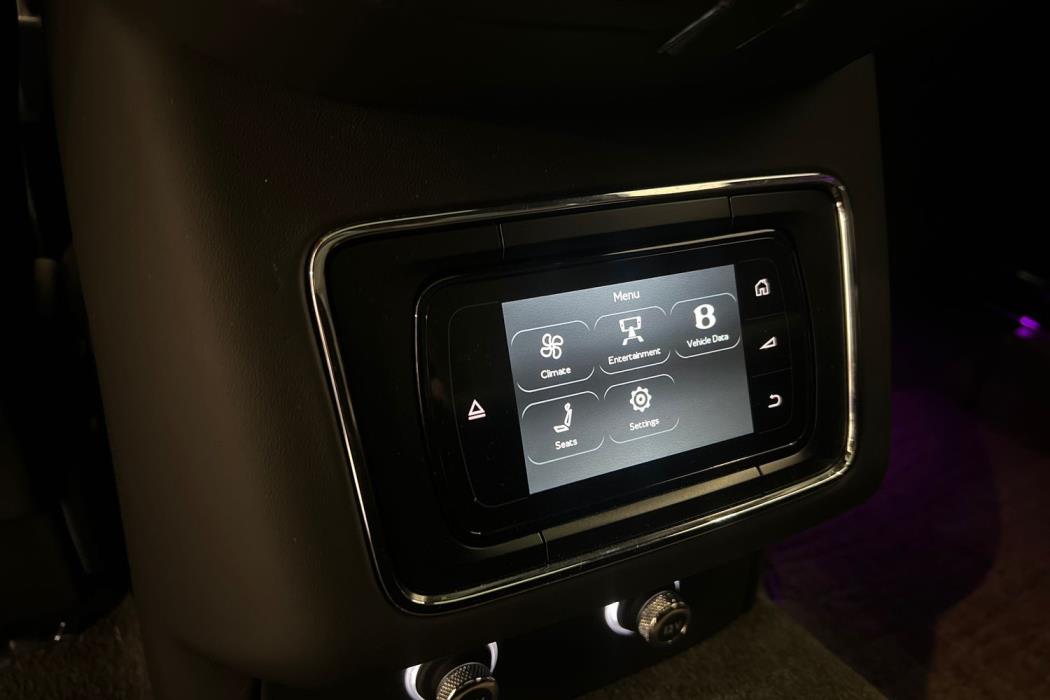 Bentley Bentayga 2021