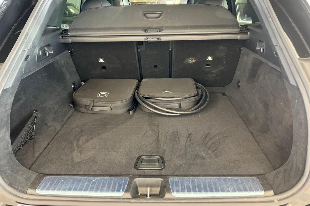 Mercedes-Benz EQE SUV 2024