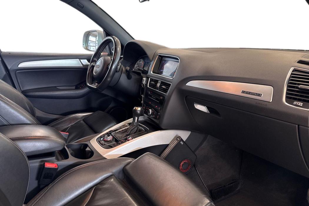 Audi SQ5 2013