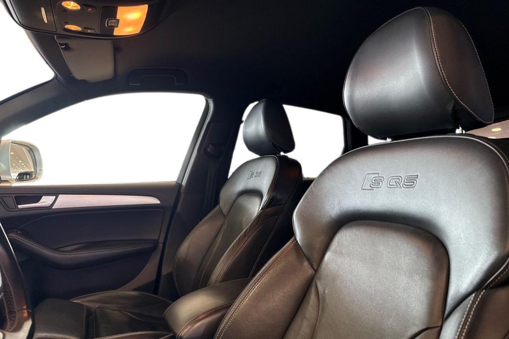 Audi SQ5 2013