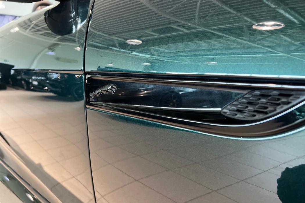 Jaguar F-type 2021