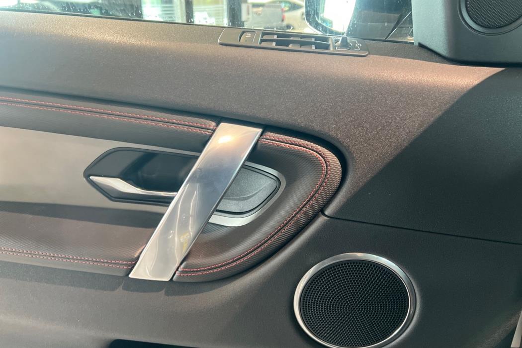 Land Rover Discovery Sport 2023