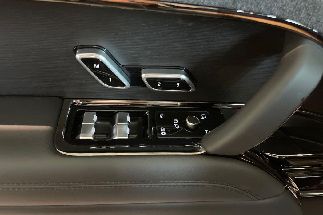 Land Rover Range Rover Sport 2026