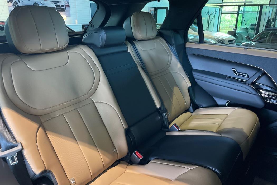 Land Rover Range Rover Sport 2026