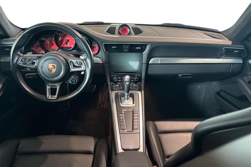 Porsche 911 2016