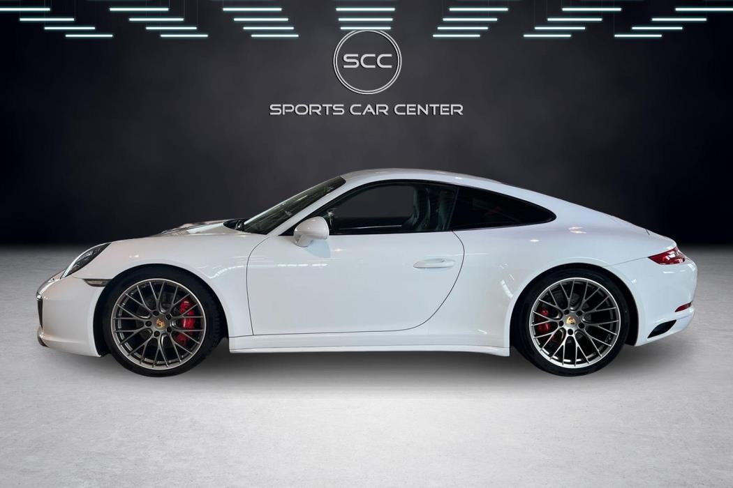 Porsche 911 2016