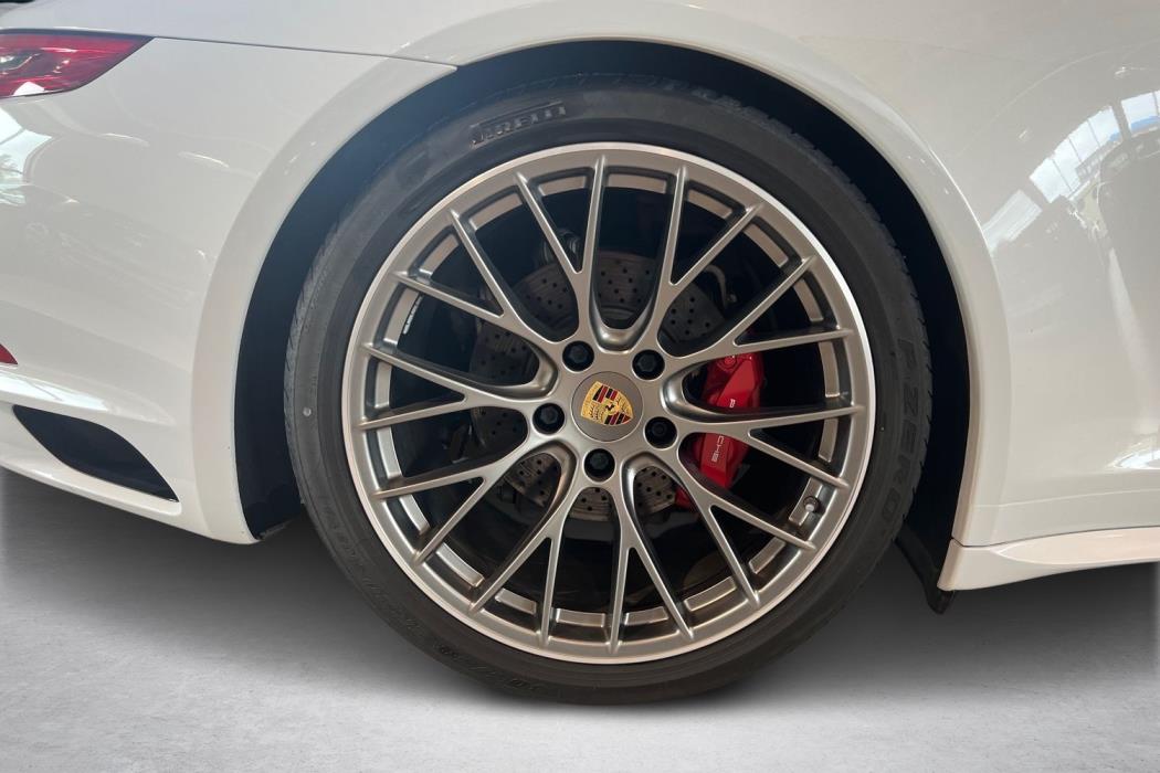 Porsche 911 2016