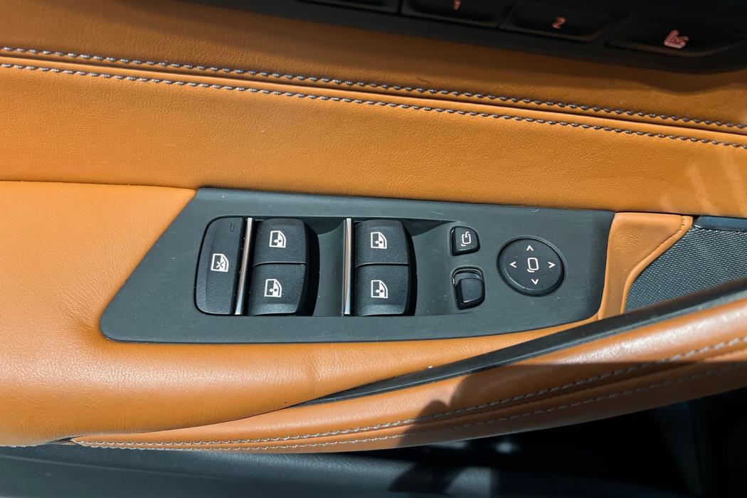 BMW M5 2023
